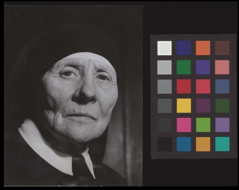 Buchumschlag - [Porträt von Mathilde Paravicini]
