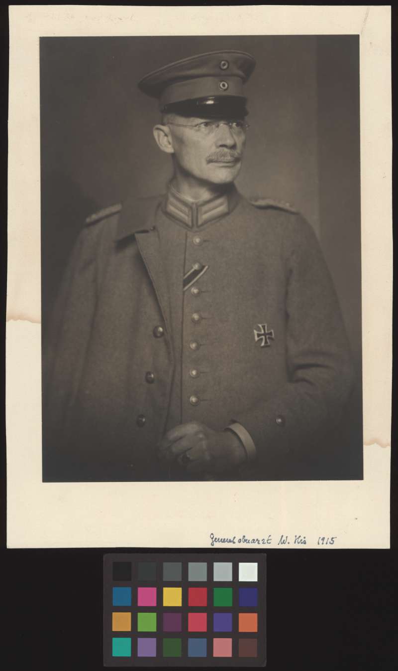 Buchumschlag - General Oberarzt W. His 1915