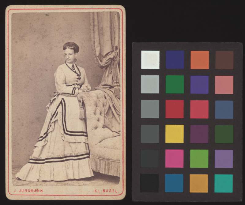 Buchumschlag - [Porträt der Adelaide Seymour Staehelin-Bucknor]