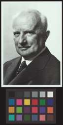 [Porträt von Werner Kaegi]
