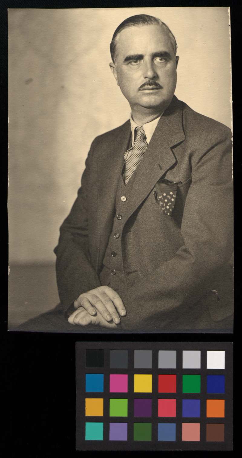 Buchumschlag - [Porträt des Carl Jacob Burckhardt]
