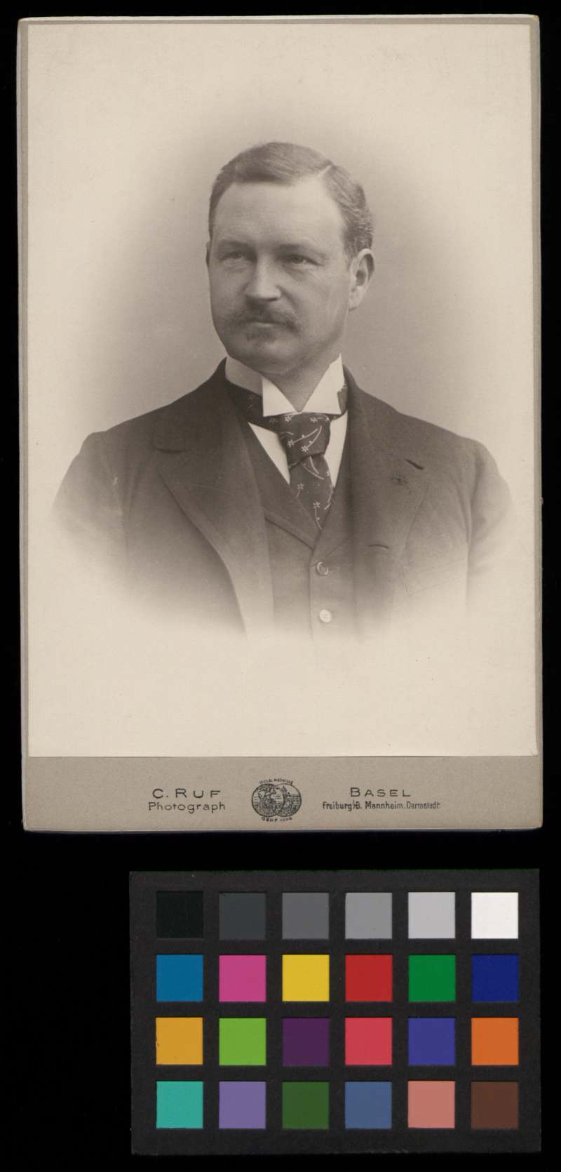 Buchumschlag - [Porträt von Alphons Mathias Ehinger]